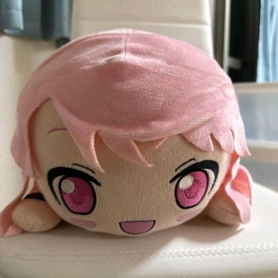 本次在挖煤姬购买了BanG Dream的丸山彩和美竹兰趴趴玩偶，整体购物与收货体验较好。
 
两款玩偶做工规整，毛绒面料手感柔软，角色造型还原度较高，无明显溢线、脏污等瑕疵，实物与商品展示一致。国际物流全程可追踪，包裹打包防护到位，玩偶在运输中未出现挤压、变形的情况...本次在挖煤姬购买了BanG Dream的丸山彩和美竹兰趴趴玩偶，整体购物与收货体验较好。
 
两款玩偶做工规整，毛绒面料手感柔软，角色造型还原度较高，无明显溢线、脏污等瑕疵，实物与商品展示一致。国际物流全程可追踪，包裹打包防护到位，玩偶在