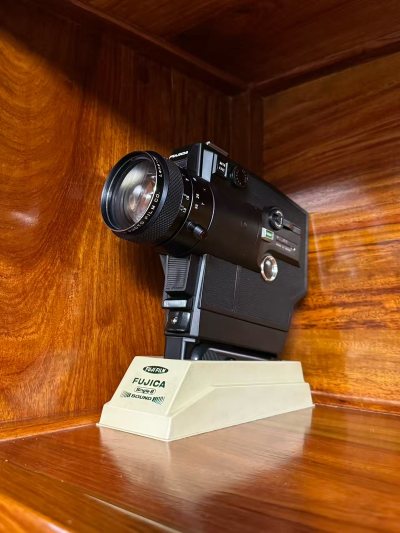 春节假期期间，闲来无事，选购了一堆胶片摄影及中古摄影器材，有一说一，在挖煤姬上淘，价格是真的合适。因为海关的新规，合单包裹只要不超过2000就可以顺利入境，所以进行了一下线上凑单，选择了很多杂七杂八且在国内很难买到的.现在商品已经安全送到，整体非常满意