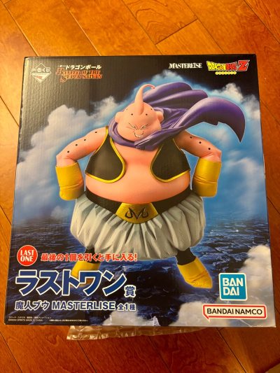 龙珠一番赏  龙珠 超级赛亚人之战

最终赏 魔人胖布欧 ，还有 非常稀有的款式 孙悟天和特兰克斯 两个人合体的经典名场面 ，这套一番赏真的太赞了，还有许多精美的小赏，非常喜欢
