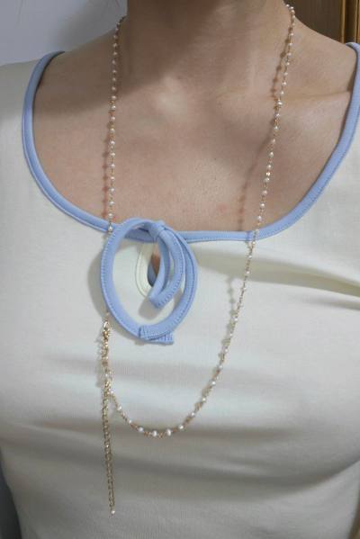 这次购买到的是nojess的珍珠毛衣链，之前很少买包金材质的项链，收到还是蛮惊喜的，项链整体比较新没有太多佩戴痕迹，长度够长可以满足多种佩戴方式。使用了平台优惠券价格有一定降低，每次在平台搜索都是一次发现宝藏的旅程，希望以后在平台能淘到更多好物。
平台的各种附加服务...这次购买到的是nojess的珍珠毛衣链，之前很少买包金材质的项链，收到还是蛮惊喜的，项链整体比较新没有太多佩戴痕迹，长度够长可以满足多种佩戴方式。使用了平台优惠券价格有一定降低，每次在平台搜索都是一次发现宝藏的旅程，希望以后在平台能淘到更