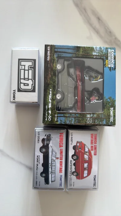 日元贬值的厉害，现在做一些海淘真的太划算了，这次收了几台tlv，价格都不错，特别是那台露营小房车，太过精致，超级喜欢