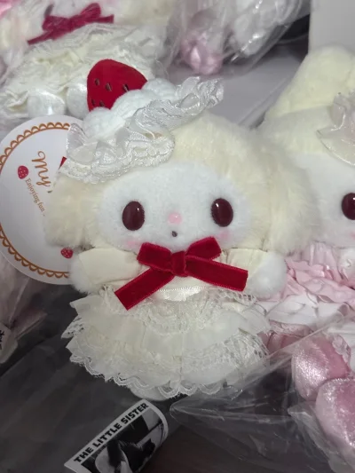 这次购物体验真的超出预期！商品质量和描述完全一致，做工精细，用料扎实，细节处理得特别到位。物流速度也很快，包装严实，没有任何磕碰。客服态度热情专业，有问必答，让人感觉特别安心。以后还会回购，也会推荐给身边的朋友！