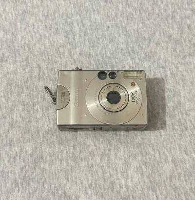 在挖煤姬入手三台CCD相机，整体体验超满意！下单流程顺畅，物流快，打包严实，相机完好无损。成色与描述一致，功能正常，CCD复古氛围感拉满，直出色彩好看，拍照清晰有质感。性价比高，客服耐心，日淘放心又省心，已经推荐给朋友，以后还会继续回购！