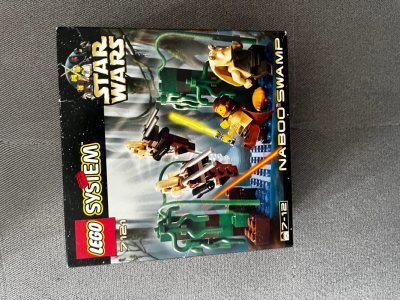 乐高lego 太惊喜了！品质在线，款式新颖，和家里风格超搭，到货速度快，包装用心，没有异味，会推荐给朋友！