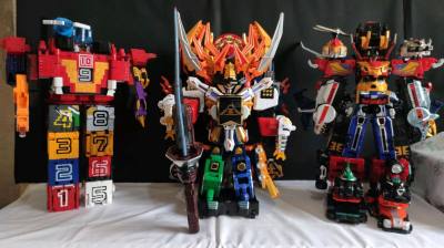 侍战队！终于以一个比较好的价格买买到了！这一个大合体 简直真的把我帅炸了把这个新买的和自己以前的放在一起 简直帅炸了