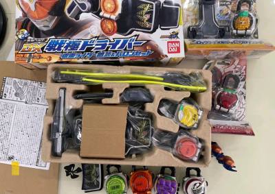 这款铠武腰带我等了很久，终于是在挖煤姬这里买到了最重要的是包装特别好，到货速度特别快，整体服务让我很满意


