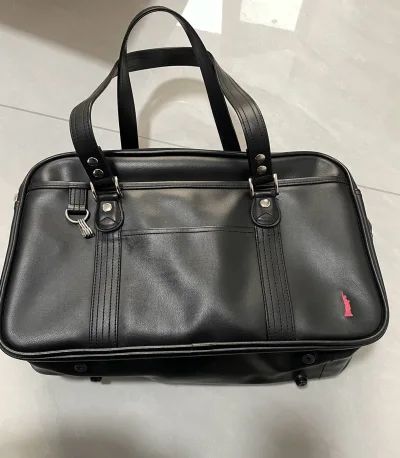 这个月在挖煤姬买到了三个好东西，而且都比市场价便宜很多，作为一个日淘小白，最怕就是语言不通，支付不方便，但是挖煤姬App完美解决了这一点，一键翻译成中文，也可以直接用微信或者支付宝付款，和我们平时用购物软件没什么区别。