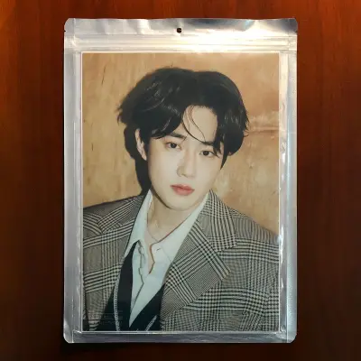 节后第一单如约而至，继续Kpop之旅~这次也选择了挖煤姬的加固服务，泡泡纸保护到位，大纸片和专辑都完好无损，如有寄送易损品推荐使用~又在闪电市场整了点俊勉的周边诶嘿~Tempo和Solo1时期的A4照片和卡册挡板，选图一流，格外帅气~还有冬专Sing For You...节后第一单如约而至，继续Kpop之旅~这次也选择了挖煤姬的加固服务，泡泡纸保护到位，大纸片和专辑都完好无损，如有寄送易损品推荐使用~又在闪电市场整了点俊勉的周边诶嘿~Tempo和Solo1时期的A4照片和卡册挡板，选图一流，格外帅气~还有