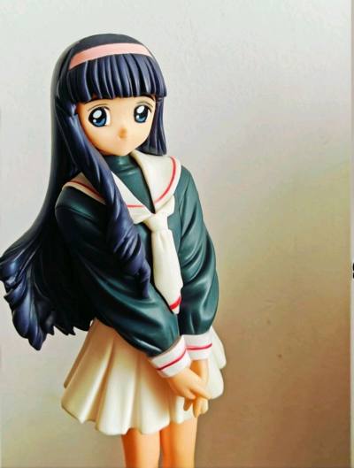 在挖煤姬的帮助下切到了知世的古早手办~还有拍卖回来珍妮的小贴纸，这个手办太好看，很有古早味，而且是软胶，裙子居然还可以像布料一样软，。
运回来用了竹蜻蜓路线，非常便捷快速，采用了硬纸箱，包装也是层层叠叠的泡沫袋，挖煤姬干得太妙了