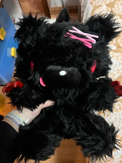 买了一个萌萌四周年以及一些gloomy的周边小制品^_^状态非常好～果然日本那边买gloomy的种类要比国内要多！感谢出给我的卖家和挖煤姬平台！会继续使用的！