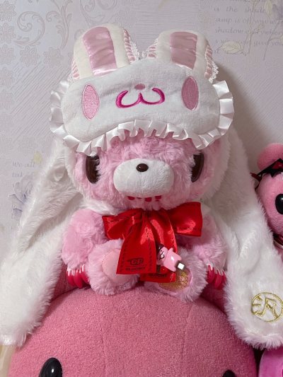 之前在某鱼切过被跑单了刚好看到之前收藏的降价2000日元于是立刻买下了！果然真的非常萌^_^就是卖家保存的不太好有点脏了。。。物流两个星期左右就到了非常的迅速！下次会继续用！