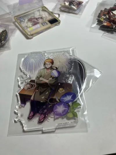 挖煤姬切煤真的太稳了！代拍响应超快，一键翻译超方便，不用日语也能轻松蹲梦情。打包严实防震，谷子完好无损，物流更新及时，全程安心不焦虑。流程清晰、价格透明，吃谷人日淘首选，强烈推荐！