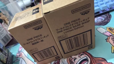 这款限定蹲了好久才买到。王座路飞的造型太帅了，搭配smsd的大路飞，真的超级好看。尾田荣一郎的wcd形象也很棒