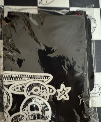 挖煤姬是我海淘路上最可靠的伙伴。万千好物触手可及。清晰的界面、贴心的合单、稳定的物流，让每一次下单都踏实安心。那些淘来的中古宝贝和日系好物，不仅装点了生活，更承载着跨越山海的小确幸。感谢挖煤姬，让远方的宝藏轻松来到我身边。