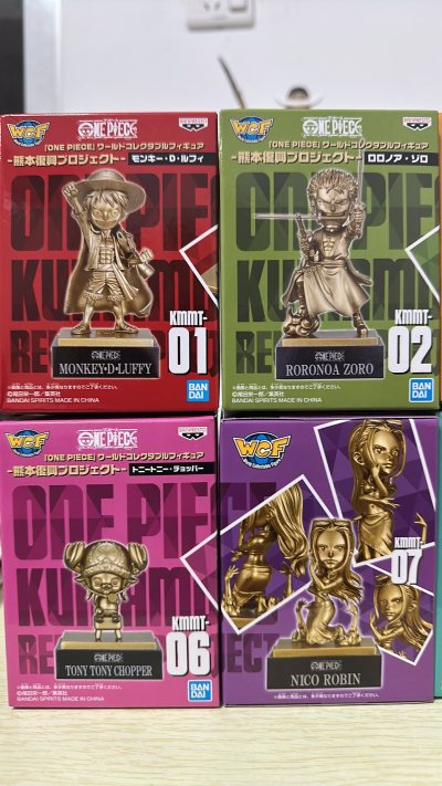 

终于收到了心心念念的海贼王WCF熊本复兴系列手办！整套10个角色，从路飞到甚平，每个都是精致的金色造型，还原度超高。包装严实，日淘物流也很给力，没有磕碰。手办细节满满，底座和角色刻画都很用心，摆在桌上超有排面，是海贼迷必入的收藏款，太满足了！

