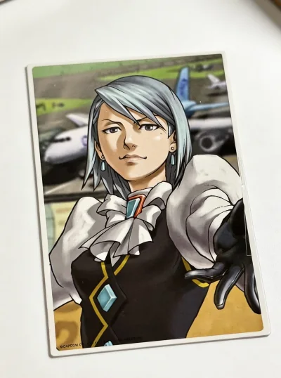 这次在挖煤姬买了几张动漫角色的二手相卡。包装挺用心的，每张相卡都单独套了保护袋，然后平整地夹在两块硬纸板中间，再用胶带固定好，放进尺寸合适的纸箱里。到手时没有折痕或弯折。
物流走的竹蜻蜓线路，从下单到收货大概两周时间。清关由平台处理，不用自己操心。相卡实物和网站标注...这次在挖煤姬买了几张动漫角色的二手相卡。包装挺用心的，每张相卡都单独套了保护袋，然后平整地夹在两块硬纸板中间，再用胶带固定好，放进尺寸合适的纸箱里。到手时没有折痕或弯折。
物流走的竹蜻蜓线路，从下单到收货大概两周时间。清关由平台处理，不用