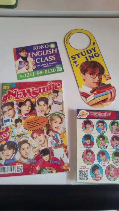 神之迅速
?超好！包的好严实！
虽然是勾很久以前的周边 但是把喜子哥一挂谁不想好好学习啊啊啊啊啊
这次竹蜻蜓专线好快！虽然合单但是和平时差不多诶！而且到国内根本没有被lh耽误 