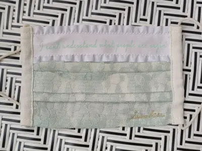 不知不觉已经用了一整年挖煤姬了，这次又淘到了好几件想了好久的怨念款。海运的运输速度也不错，毕竟是在过年期间时效晚几天也正常。
非常推荐挖煤姬合作的closest child这个站点！能蹲到很多物美价廉的好衣服。
