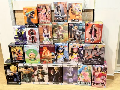 第一次在挖煤姬买这么多手办，选择了海运价格比较划算，算下来每个手办运费在10块左右，遇到春节路上时间较长，通关顺利，已安全到家，包裹安全