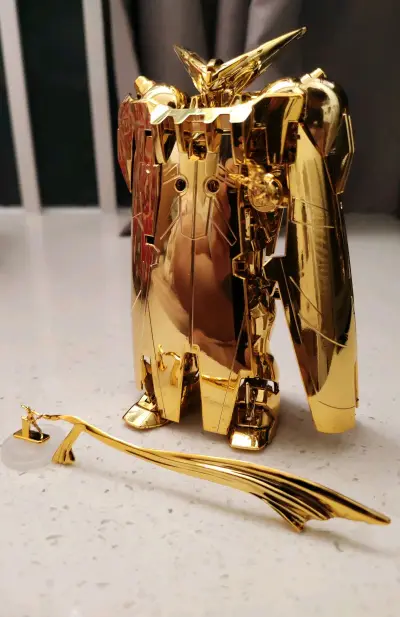 第二次使用了，没有运损很是给力，而且打包也很好，收到的商品没有问题，金光闪闪的尊者高达谁能不爱呢，推荐*100次

