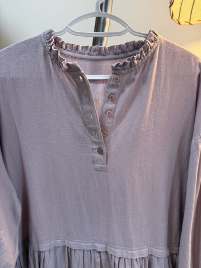 喜欢的衣服在这里淘到了，很方便，可以识图，刚开始用不知道怎么弄就可以用喜欢的图片来识图找，也会推荐相关好看的衣服。