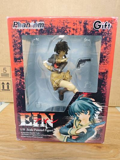 这次在平台入手了两款情怀拉满的手办——《Phantom -PHANTOM OF INFERNO-》的EIN手办和经典虎纹猫耳娘手办，作为老粉真的太满足了！
先夸夸EIN手办：1/8比例还原度拉满，校服褶皱、枪械细节都刻画得很细腻，面部表情清冷又有张力，底座稳固不晃，...这次在平台入手了两款情怀拉满的手办——《Phantom -PHANTOM OF INFERNO-》的EIN手办和经典虎纹猫耳娘手办，作为老粉真的太满足了！
先夸夸EIN手办：1/8比例还原度拉满，校服褶皱、枪械细节都刻画得很细腻，面部表情