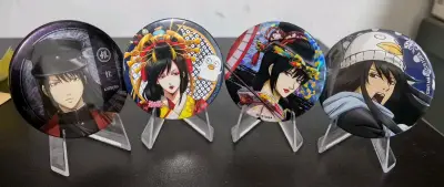 在挖煤姬买到了大梦情！
哈哈真是好巧，有一天中午打发时间随机翻看结果就看到了很喜欢的吧唧并且是好价，果断拿下
还看到了几个国内从来没见过的东西
竹蜻蜓plus非常给力，打包很好，物流也很快，统统赏五星好评