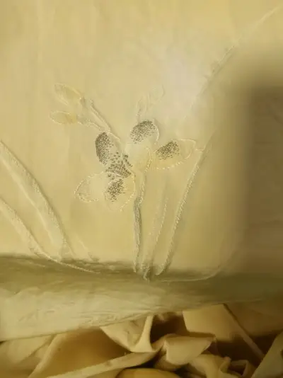 这次使用挖煤姬的煤炉拍卖买了三件衣服和一个卷
都是非常好看的布料
价格经过挖煤姬的讲价功能也很实惠
衣服到手非常惊喜，很好看，也很干净
感谢打包老师的用心打包
这次走的是海运，从发货到拿到手只用了28天
使用了积分抵扣后运费也非常划算
最近新人注册还有更多优惠
有喜...这次使用挖煤姬的煤炉拍卖买了三件衣服和一个卷
都是非常好看的布料
价格经过挖煤姬的讲价功能也很实惠
衣服到手非常惊喜，很好看，也很干净
感谢打包老师的用心打包
这次走的是海运，从发货到拿到手只用了28天
使用了积分抵扣后运费也非常划算
最