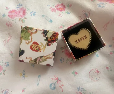 太值了吧!每一件都超喜欢!感谢挖煤姬让我挖到这么多好物~这次的速度依然很快，包装也很用心，拆箱体验满分!不得不说，挖煤姬真的太好用啦!切煤不要太快乐!以后也会一直用下去!强烈安利给所有小伙伴!