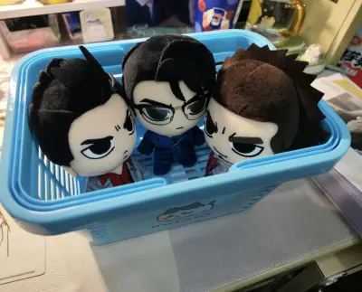 在挖煤姬买到了一直以来很喜欢的娃娃，看到马上就下单了！到货很快包装很好很迅速，马上带上娃娃去吃东西，下次希望能看到更好价的努努！