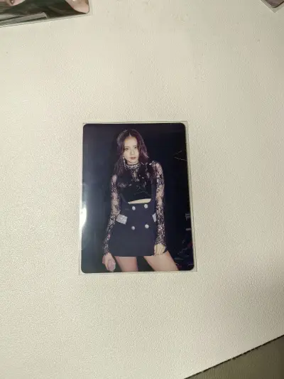 已经很多次走了挖煤姬的竹蜻蜓plus线，运费退差很及时，也很划算，审核和物流时效最近都很快！很开心拿到了心心念念的小卡?