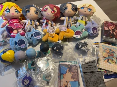 流程很顺畅，物流也挺快的，9天就到我手上了！里面的东西有一部分送给我朋友了，下次还会继续切别的，活动再多一点就更好了