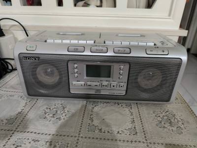 第一次通过挖煤姬采购自己喜欢的收录机，运气还不错，机器都很新而且功能都完好，挖煤姬发货快，包装好，价格美丽，客服回复专业态度好且迅速，愉快的切煤达成了！开心！