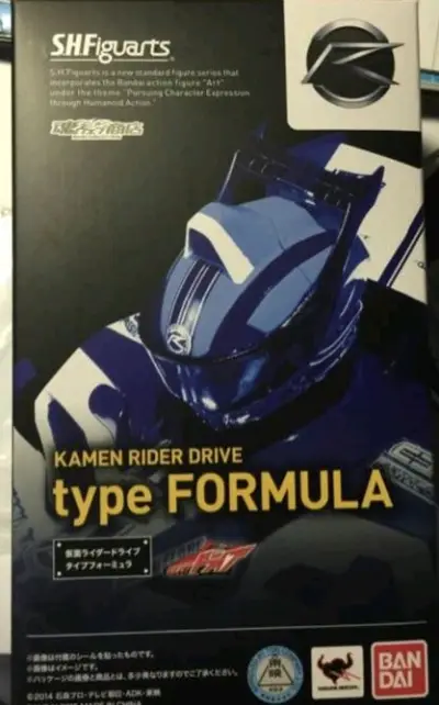 这个万代驰骑方程式shf是买来送朋友的，朋友给我了返图。他弄了个支架摆的骑士踢真的太帅了，感谢挖煤姬给我机会淘到这款宝贝!!