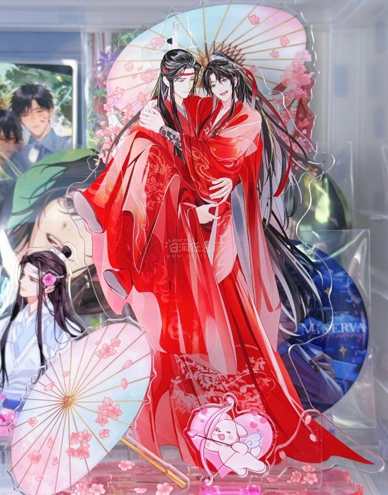 刷挖煤姬的时候，正好看到了大婚立牌正在出售，价格也非常合适，于是美美下单了五六个，走的EMS，一周左右就回国了，挖煤姬提供的包装令人非常安心，效率也高！下次还会来挖煤姬买谷子！