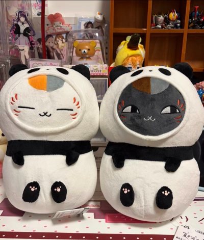 这次在挖煤姬入手了夏目友人帐猫咪老师毛绒玩偶和假面骑士相关书籍，整体体验超省心！平台操作简单，界面清晰，下单、合单流程一目了然，客服响应也快，海淘新手完全无压力。选了海运路线，运费划算，时效稳定，物流全程可追踪，清关也很顺利。打包特别用心，毛绒玩偶单独包裹，书籍加了...这次在挖煤姬入手了夏目友人帐猫咪老师毛绒玩偶和假面骑士相关书籍，整体体验超省心！平台操作简单，界面清晰，下单、合单流程一目了然，客服响应也快，海淘新手完全无压力。选了海运路线，运费划算，时效稳定，物流全程可追踪，清关也很顺利。打包特别用心