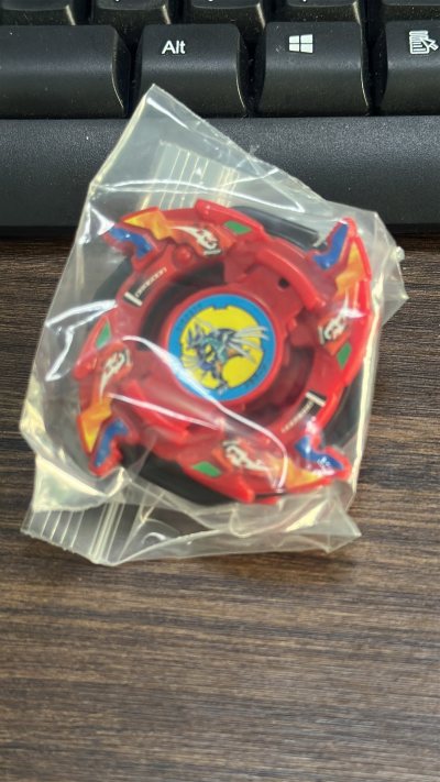 哈哈想要已久的蓝透勾龙到手了，顺便还有一个成色很好的红龙v2，出乎意料的是这个单独捡漏的gt攻击环成色也非常棒，意外之喜！