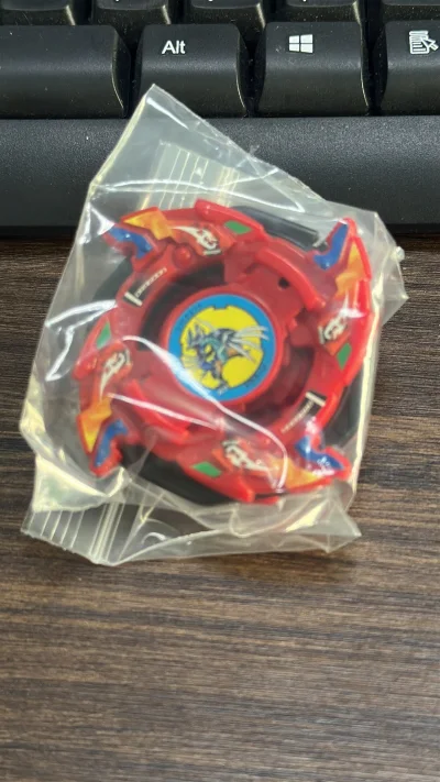 哈哈想要已久的蓝透勾龙到手了，顺便还有一个成色很好的红龙v2，出乎意料的是这个单独捡漏的gt攻击环成色也非常棒，意外之喜！