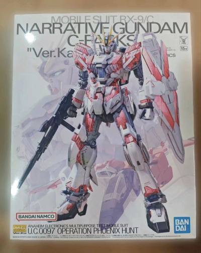 万代MG 1/100 NT高达装备，Ka卡版 卡叙述高达C装备。如果说卡版500以内的天花板一定是卡版叙述C装，整体骨架完整，关节紧实，可动性，把玩性都很强。非常建议入手