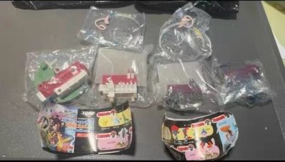 今天分享的是比较稀缺的一组 sp的梦幻城堡，这组易损出名 但是挖煤姬运输到手发现完好无损 给你点个赞，这套堡起来特别壮观