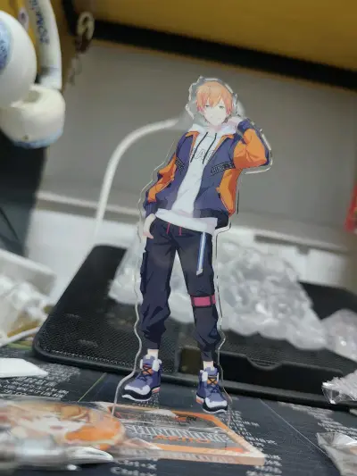 在下单前也是做足了攻略，好在没有任何环节出现问题，谷子都平安无事的到了?没有出现额外瑕疵，综合下来也比国内购买便宜不少