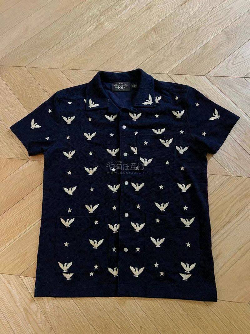 这件不用过多的评价，公认RRL经典款，面料很特别，满身刺绣飞鹰图腾，配色很好看，之前有过一件让给朋友了，有幸在煤炉上看到第一时间再续前缘，一个字好