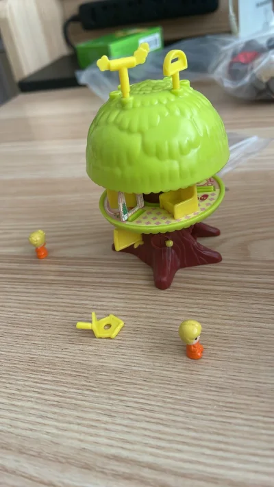 不知不觉200单完成了，后面还有几十单在路上。挖煤姬陪伴我度过了快3年了，买了许多的漫画和玩具，真是提供了很好的情绪价值。希望它越办越好。