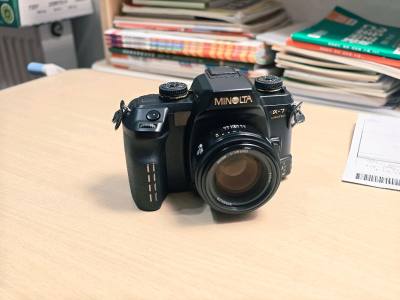 心心念的美能达α7 limited终于到了，用的9折的优惠券2200左右拿下，物流一周到，非常便捷！相机成色没得说，周末试拍几张试试。