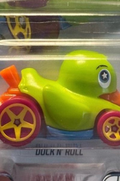 相当不错的购物体验 第一次海淘安全下车了 买到了国内的溢价款 而且也没有被邮费背刺 这种小重量商品特别适合海淘