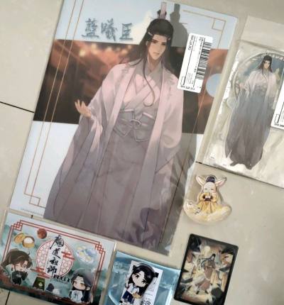 骏河屋盲盒大胜利，谷子状态都很可以没有特别战损，摇摇乐超级萌，立牌文件夹都是未拆封的，竹蜻蜓打包挺严实没买其他服务也没出啥瑕疵，超安心??