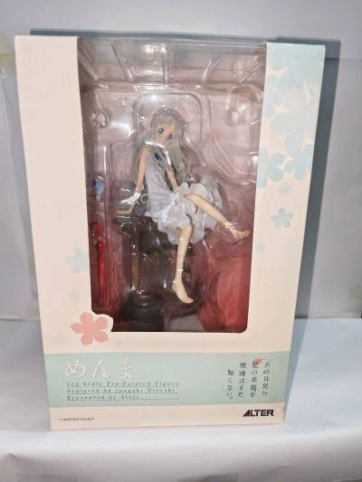 挖煤姬切到的ALTER 本间芽衣子（面码）手办也太绝了！标志性银白发+清澈蓝瞳，经典白蓝连衣裙飘逸灵动，温柔浅笑的神情完美还原，裙摆褶皱与丝带的涂装干净细腻，地台细节精致不突兀，那个让人忍不住喊出“面码，找到你了”的治愈少女气场直接拉满，未闻花名厨狂喜收藏！
#挖煤...挖煤姬切到的ALTER 本间芽衣子（面码）手办也太绝了！标志性银白发+清澈蓝瞳，经典白蓝连衣裙飘逸灵动，温柔浅笑的神情完美还原，裙摆褶皱与丝带的涂装干净细腻，地台细节精致不突兀，那个让人忍不住喊出“面码，找到你了”的治愈少女气场直接拉满，