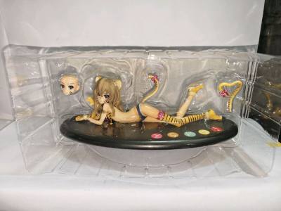 挖煤姬切到的虎cos主题手办也太绝了！逢坂大河老虎ver.的猫耳+虎纹尾巴超萌，黄色紧身衣+布制网袜质感拉满，表情元气又带点小傲娇，站姿动感十足，涂装细腻无溢色，龙与虎厨狂喜收藏！
#挖煤姬 #挖煤姬 #挖煤姬和挖煤姬 #龙与虎 #逢坂大河 #虎cos手办