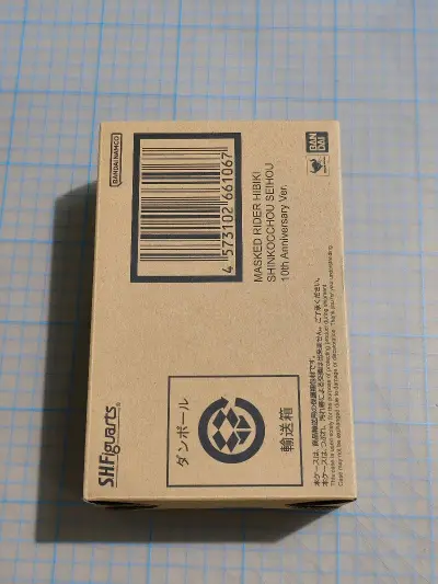 哎呦，不错，盒况很好，非常满意，购买方便，费用合理，就是希望平台发多点雅虎二手平台的优惠券，很喜欢上面的商品，谢谢。