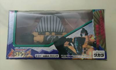 来自挖煤姬挖煤姬挖到的变形金刚猛兽侠bw棘龙日初版，全新未拆，玻璃纸包装的嘎嘎新，完美到国，秒杀萌狗任你狗之流。